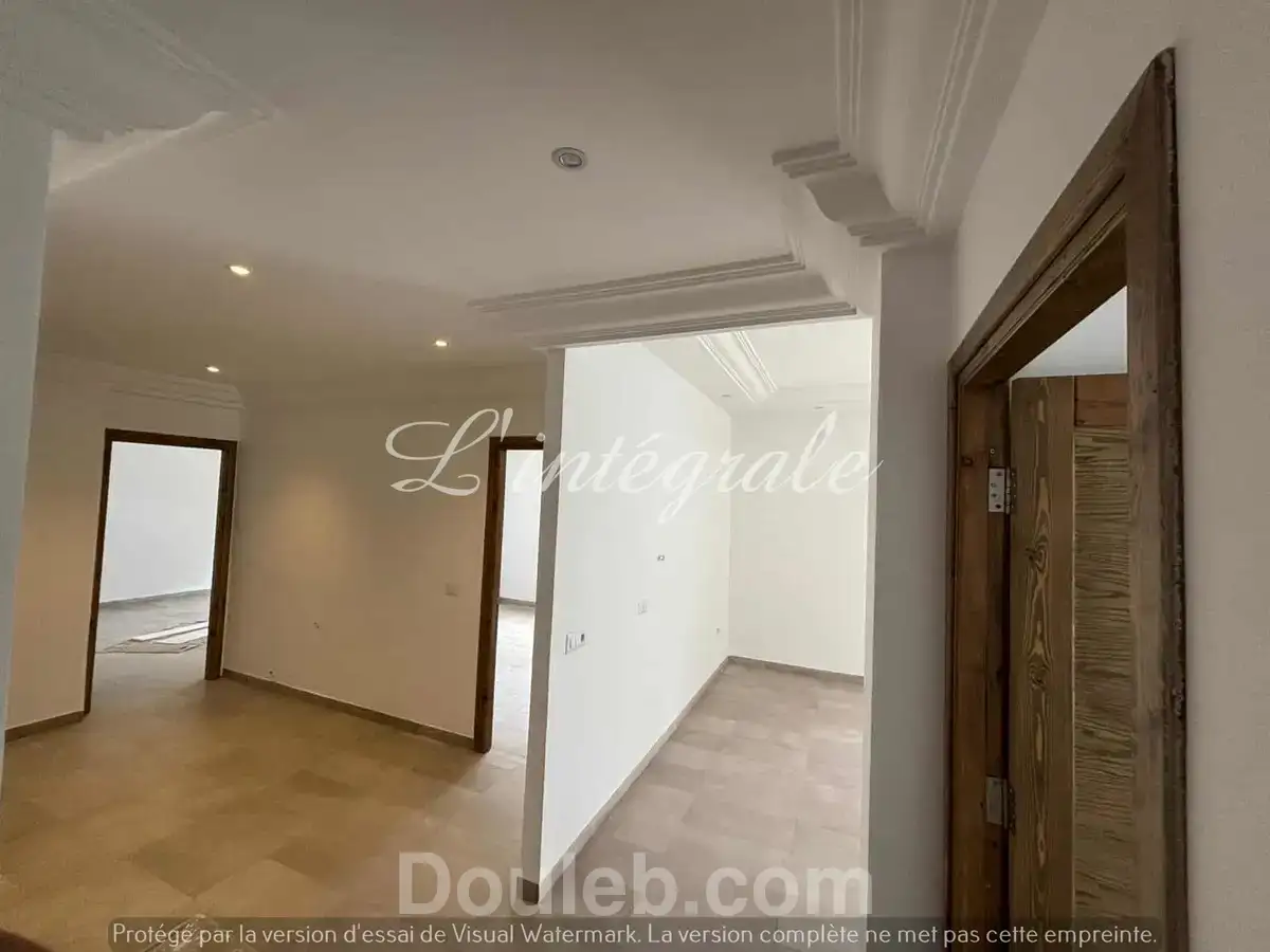 S3 tout neuf au 1er étage - Miniature 6