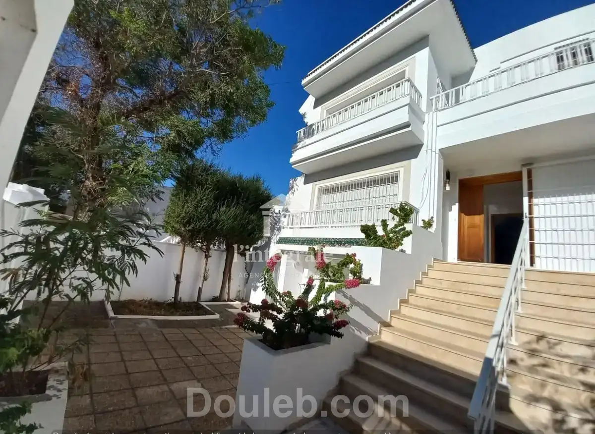 Belle villa pour habitation ou bureau