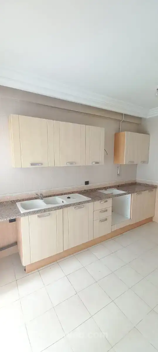 S3 à l'aouina cité palmeraies - Miniature 5