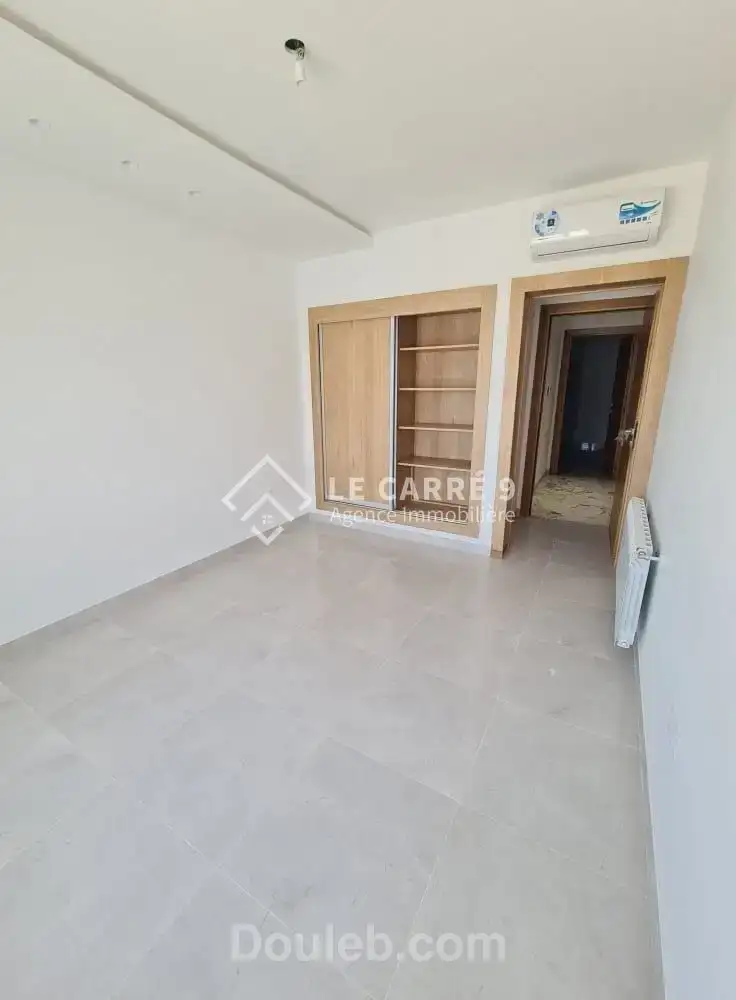 Un s2 à la nouvelle soukra - Miniature 3