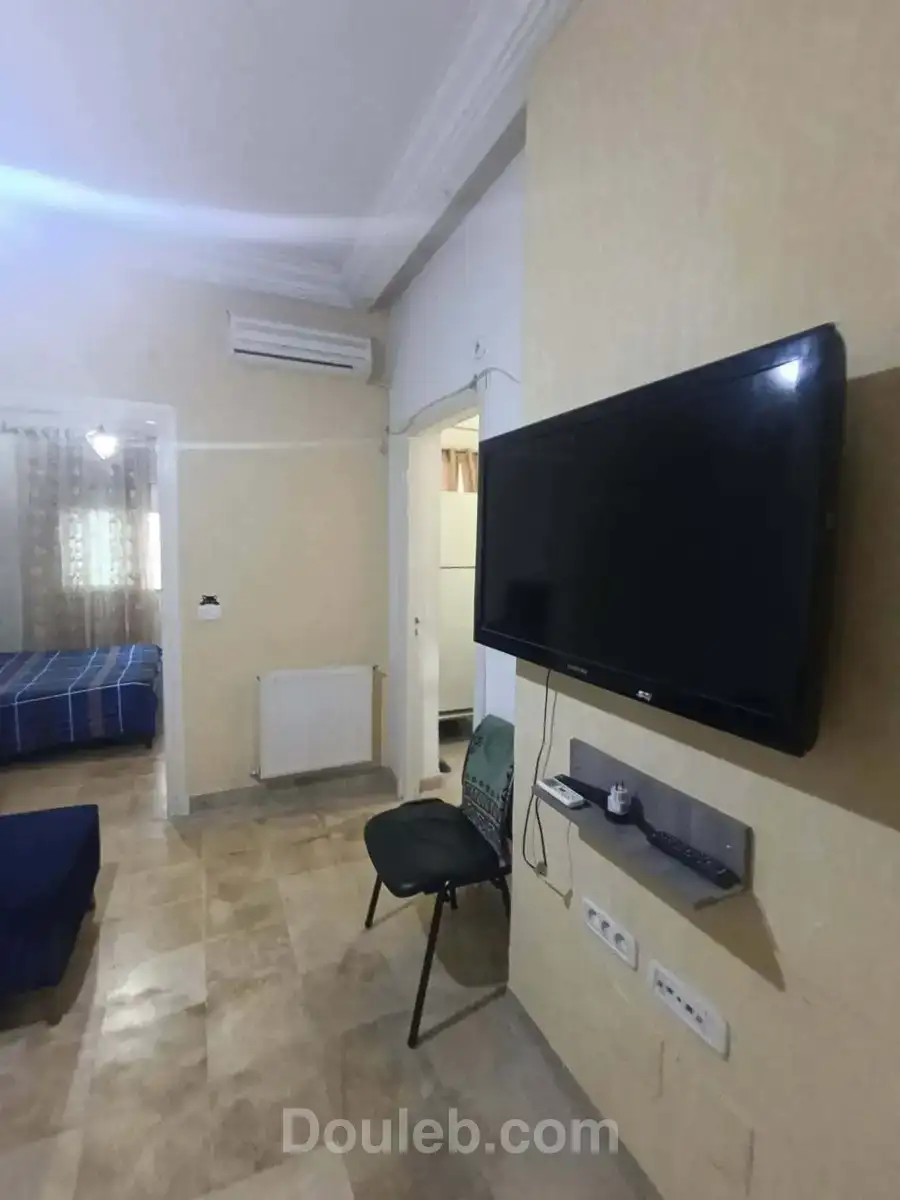 S1 meuble 950 d menzah 7 bis - Miniature 2