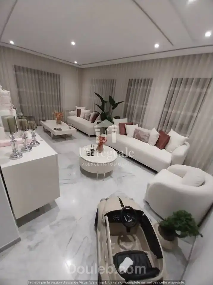 S3 de très haut standing - Miniature 2