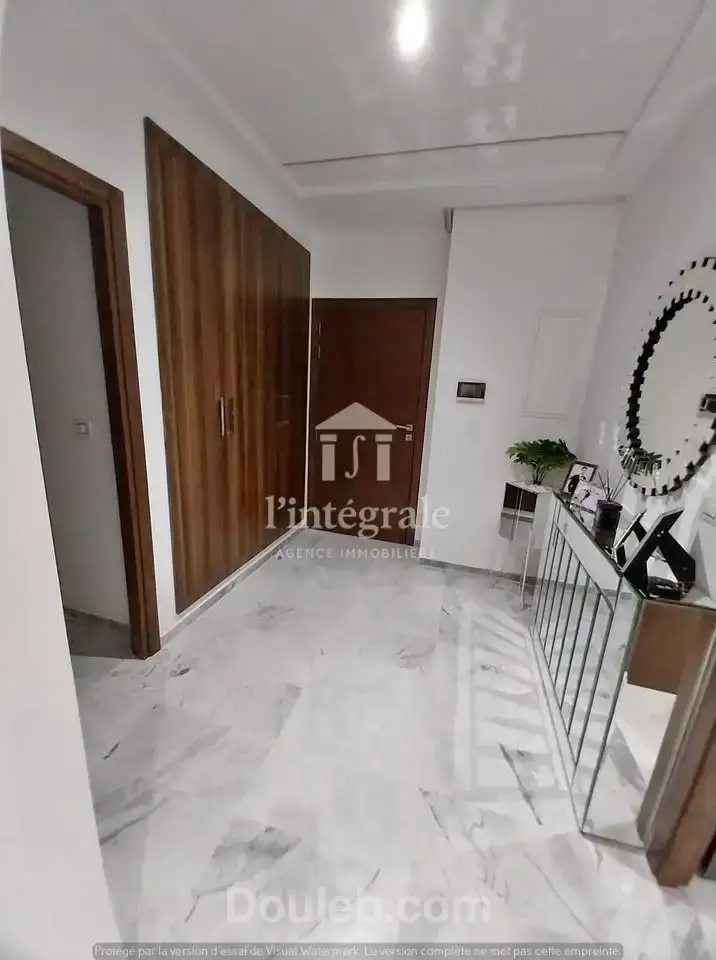 S3 de très haut standing - Miniature 4