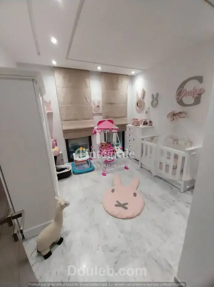 S3 de très haut standing - Miniature 6