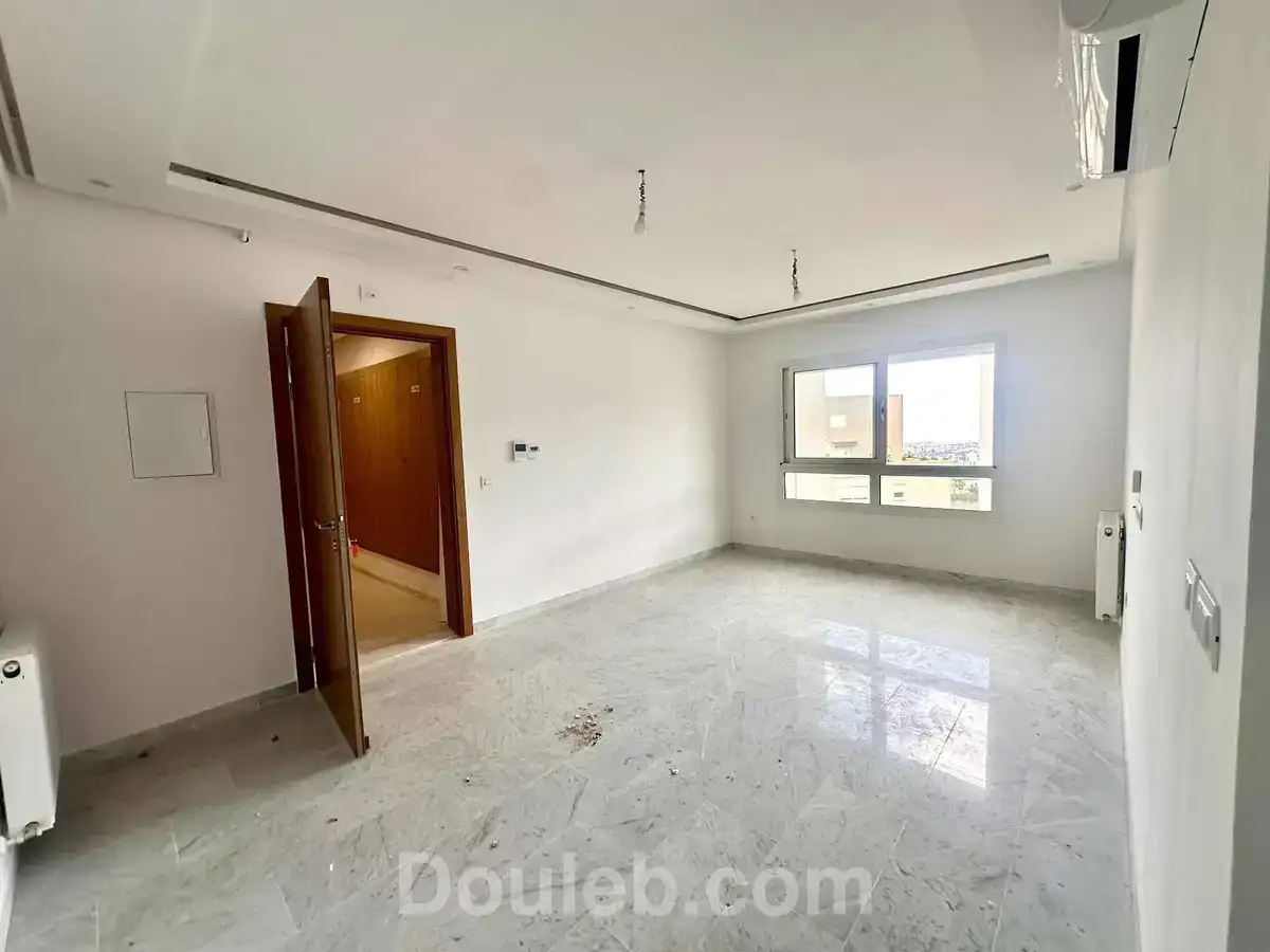 S1 jamais habité menzah 9c - Miniature 3