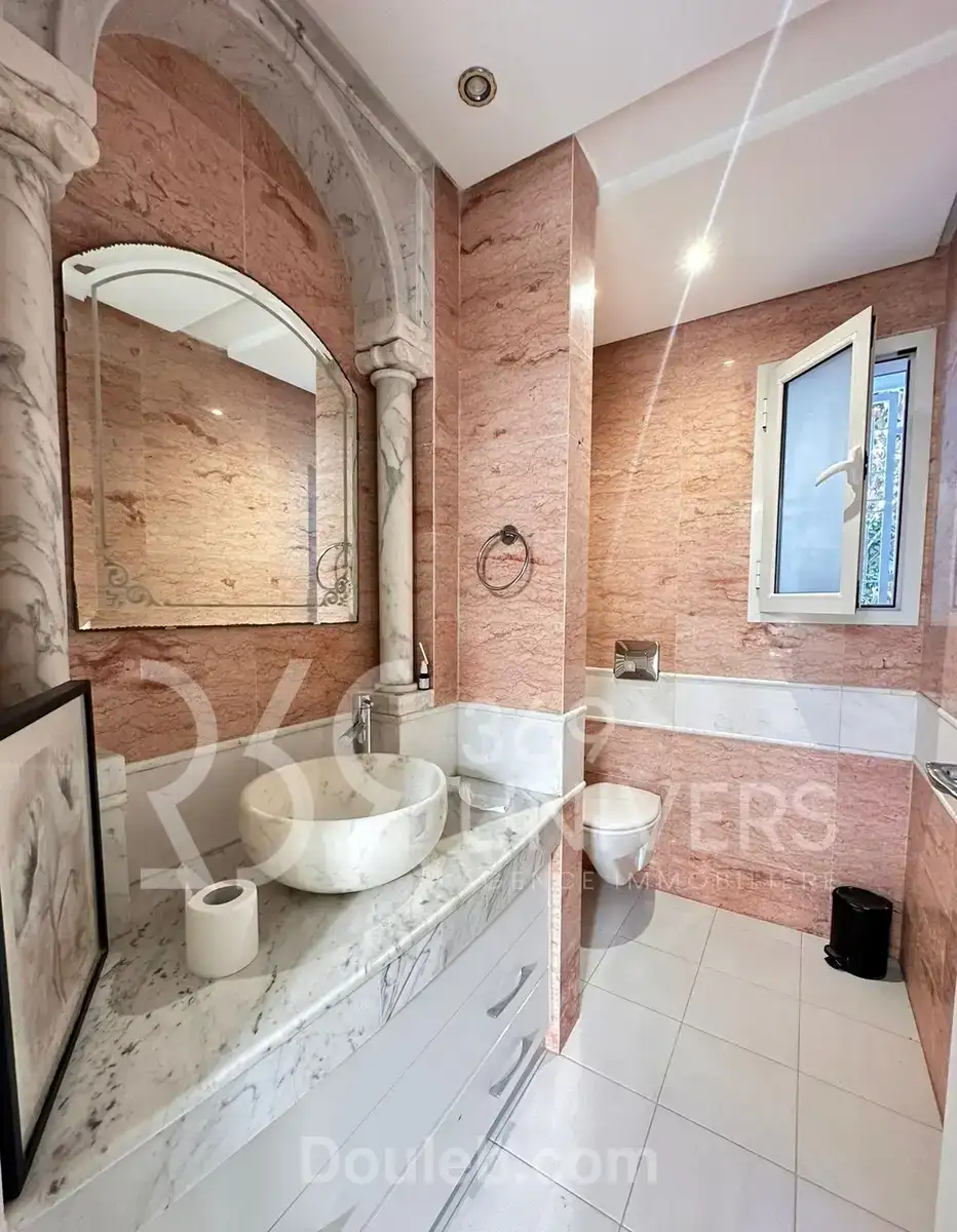 Villa avec piscine à gammarth ref rh132 - Miniature 3