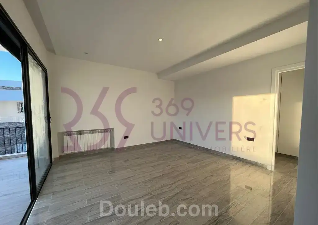 Villa s3 avec piscine a gammarth ref rh015 - Miniature 3