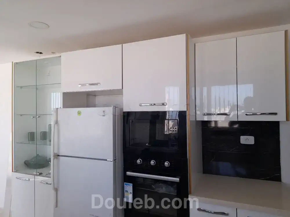 Etage de villa s3 avec terrasse à ennasr 2 - Miniature 3