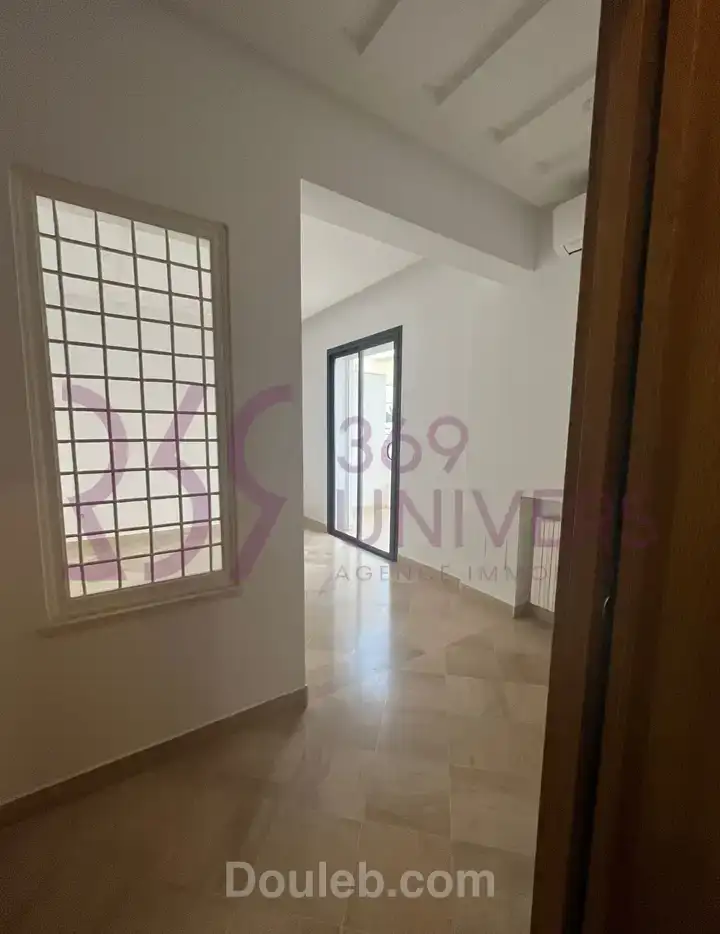 Triplex s4 avec piscine a gammarth ref rd003 - Miniature 4