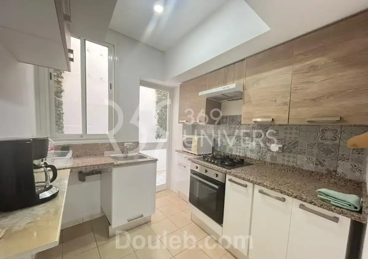 Appartement meublé à la marsa ref ra110 - Miniature 2