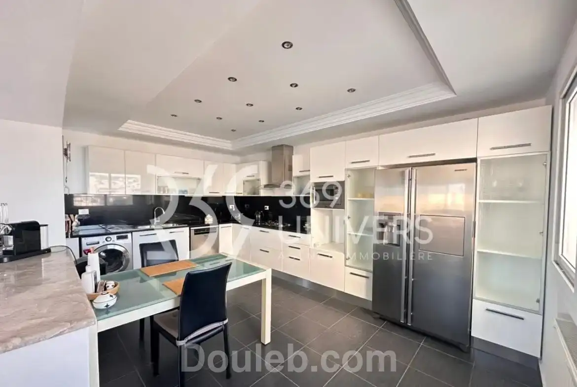 Appartement avec balcon à la marsa ref ra026 - Miniature 5