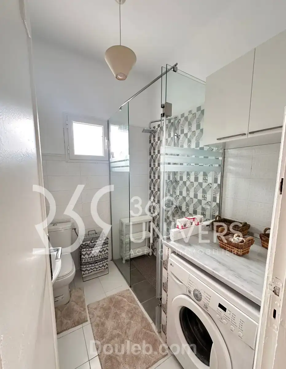 Etage de villa vue sur mer à la marsa - Miniature 3