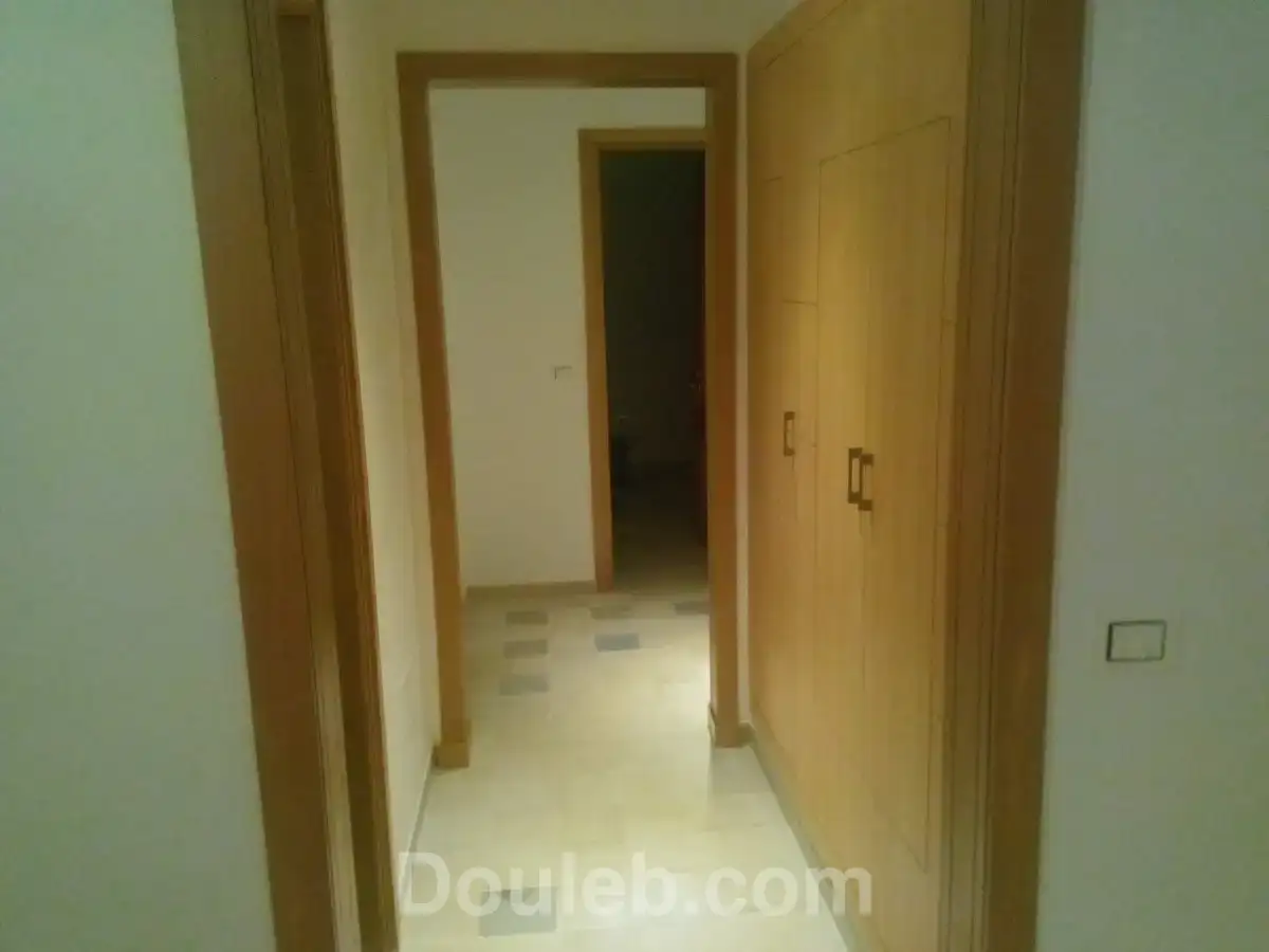 S1 meublé haut standing par nuitée 100dt - Miniature 2