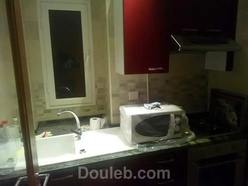 S1 meublé pour courte durée 7ay el wajat - Miniature 4