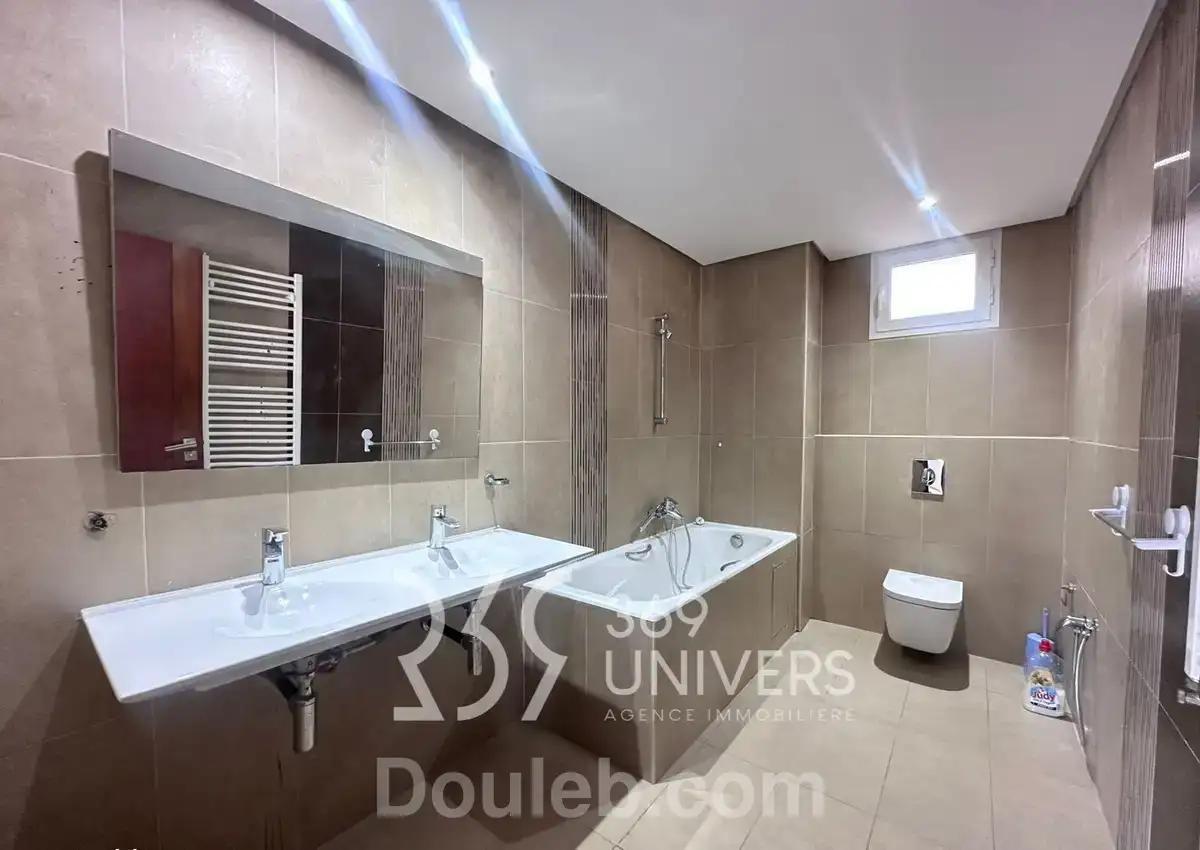 Appart s3 avec terrasse à la marsa ref ra152 - Miniature 3