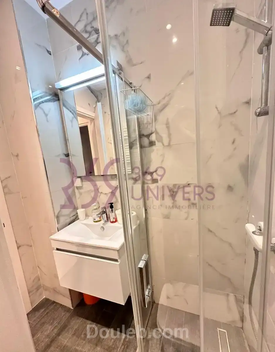 Appartement avec balcon à la marsa ref ra027 - Miniature 3