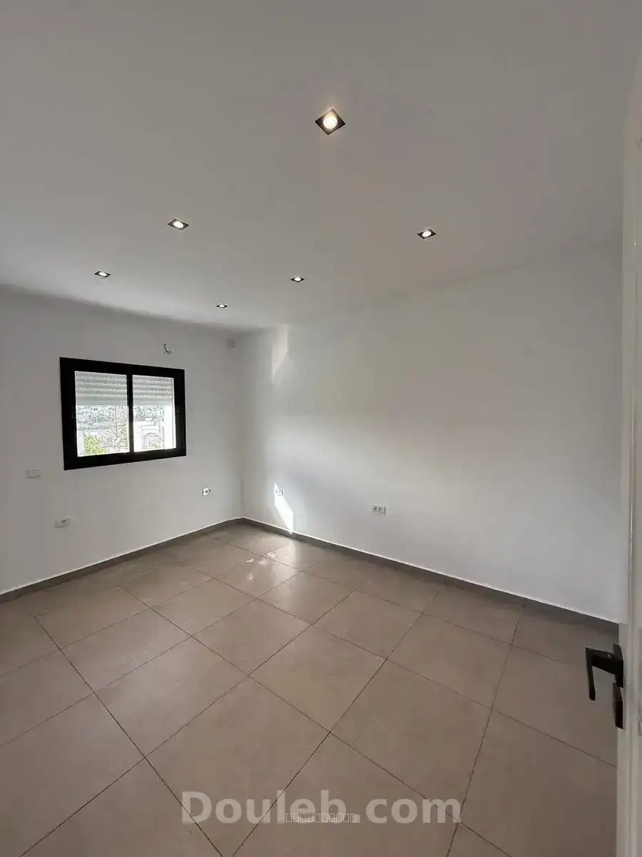 Bureau h2 1700 ht menzah 7 - Miniature 5