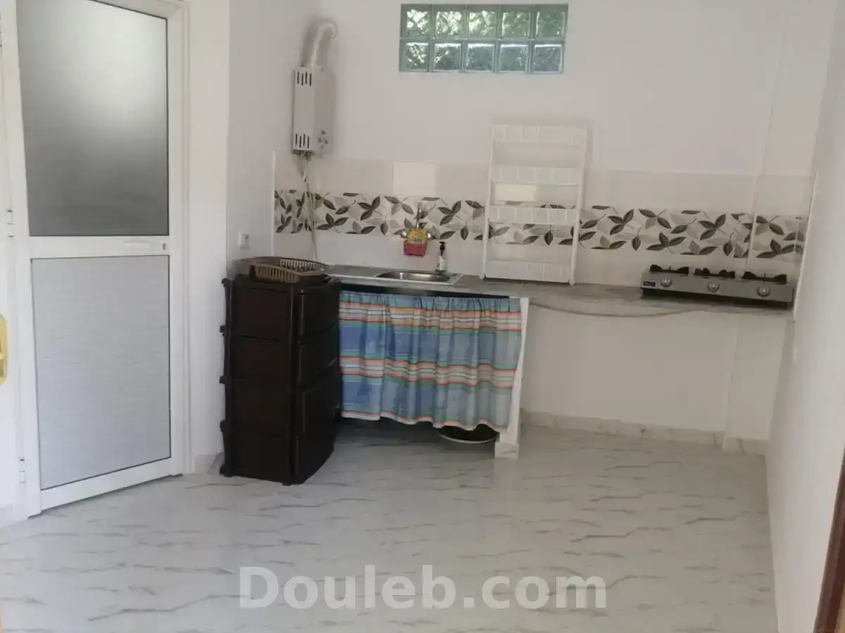 Studio a borj bacouch pr h - Miniature 4