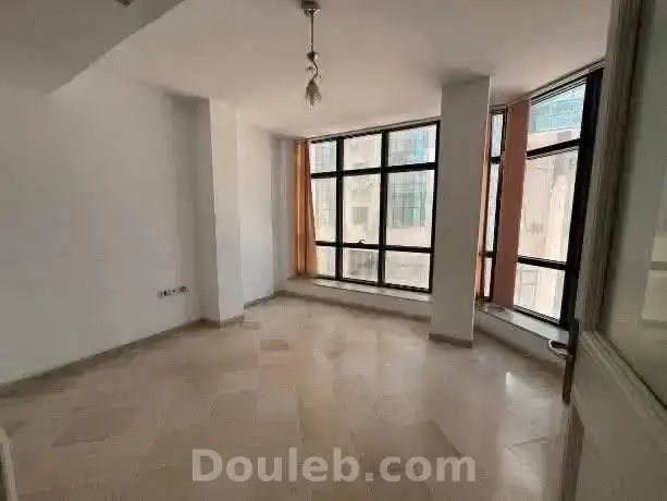 Bureau h5 1900d montplaisir - Miniature 2