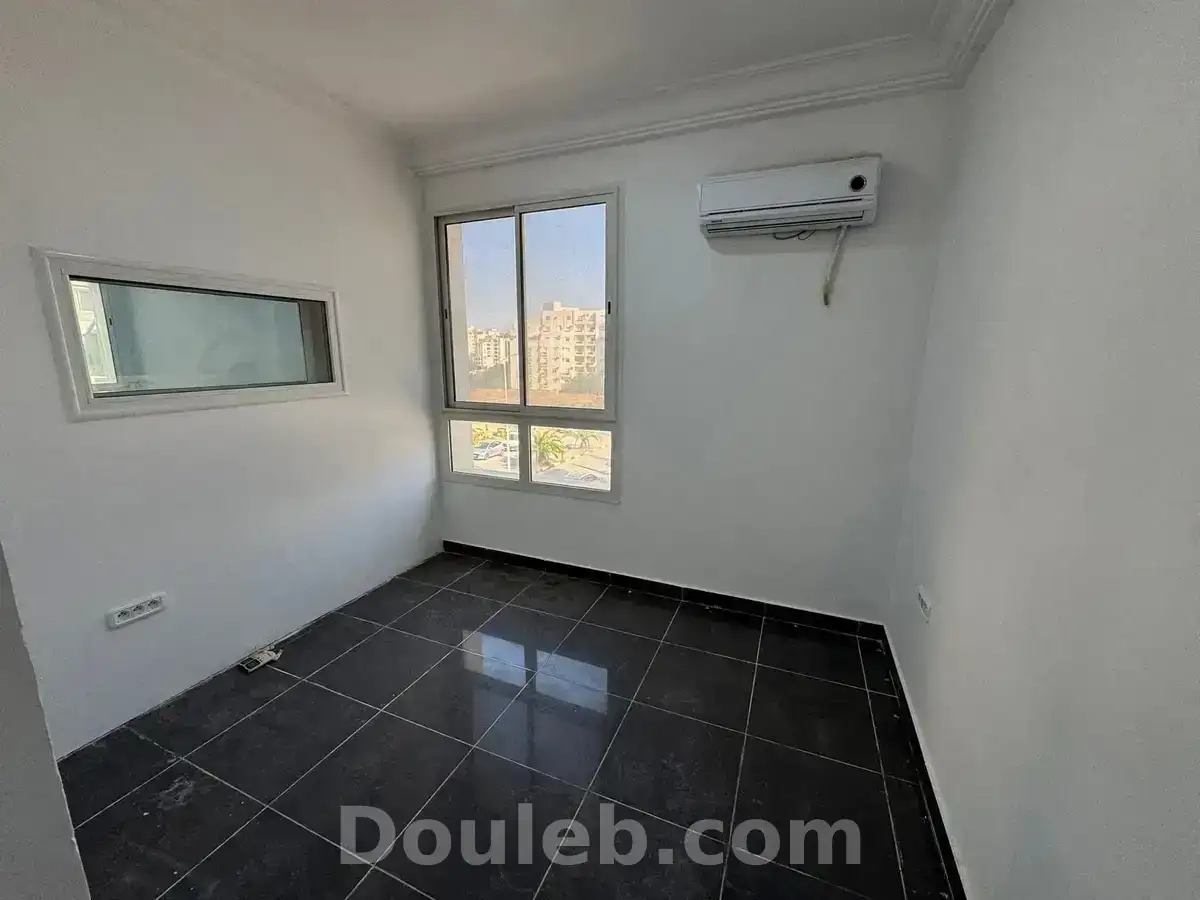 Bureau h3 1400 d ennasr 2 - Miniature 5