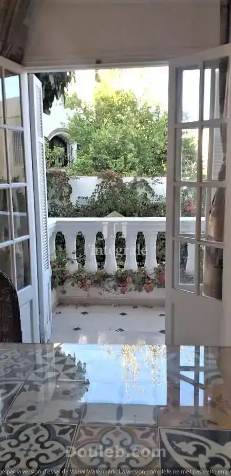 Très coquette maisonnette meublée - Miniature 4