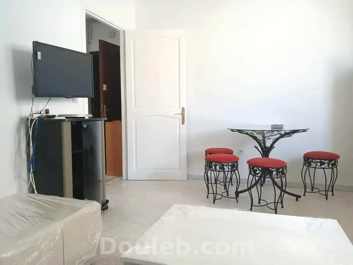 S1 meublé courte durée hs - Miniature 2