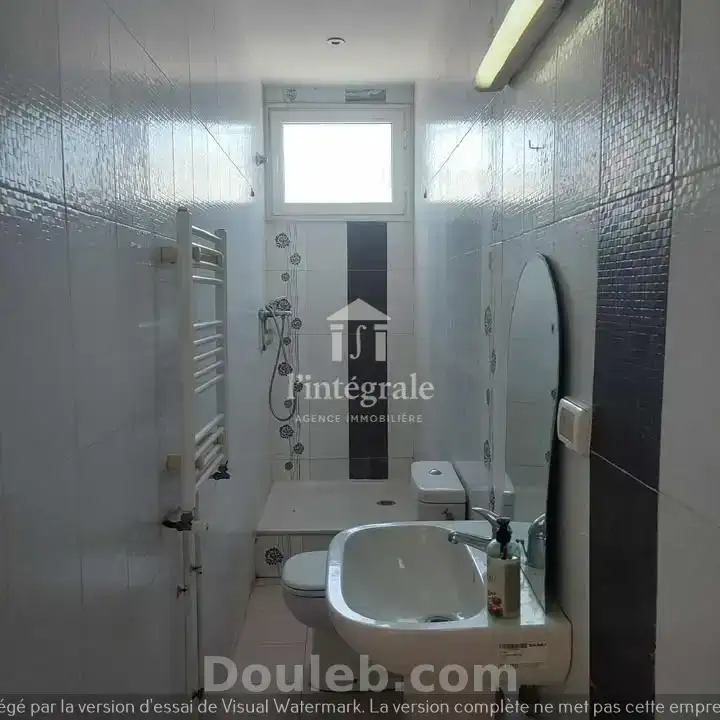 S2 étage de villa à menzah5 - Miniature 6