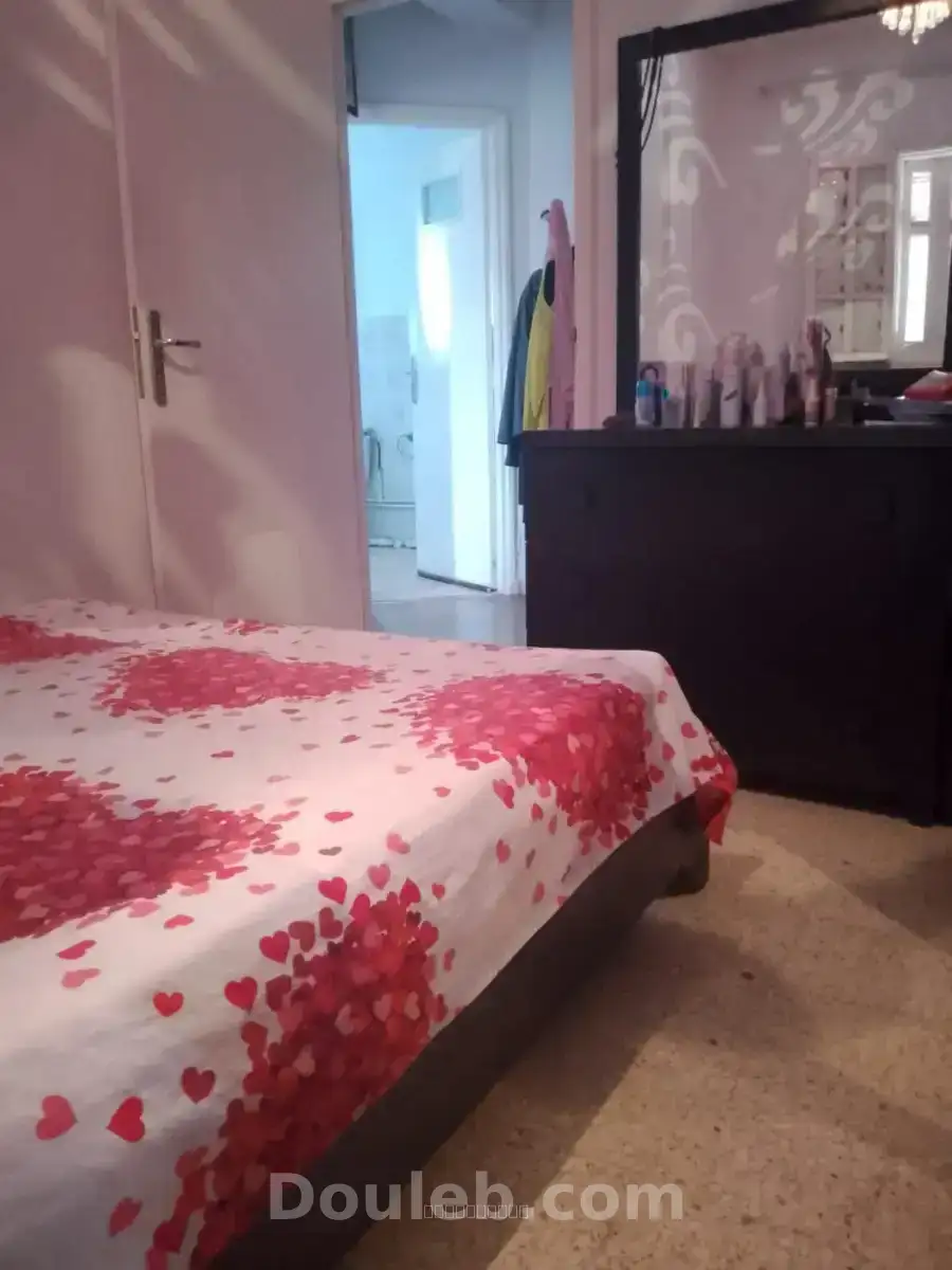 Appartement mourouj5 - Miniature 3