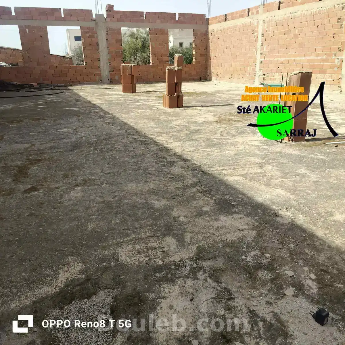 Local et 1ér étage inachevé prés meublatex akouda - Miniature 4