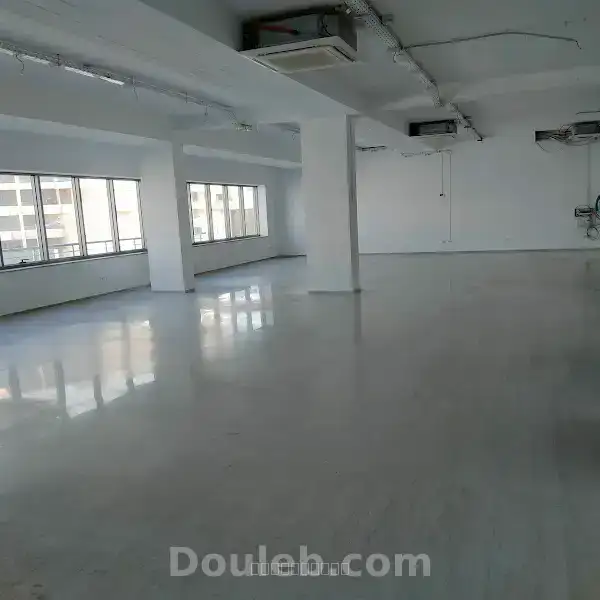 Bureau en open space 253 m2 au lac 2 - Miniature 3