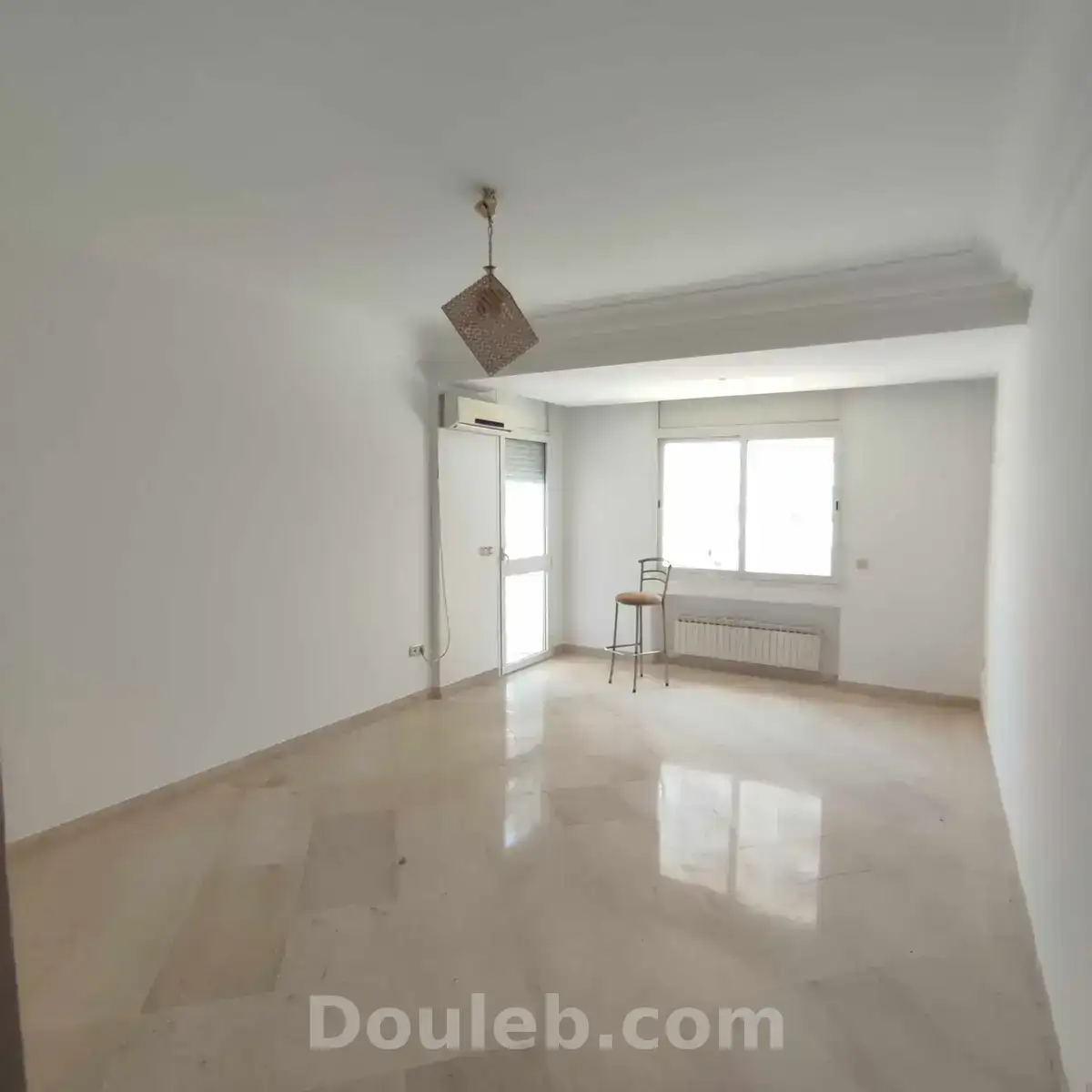 Bel s2 près magasin général - Miniature 2