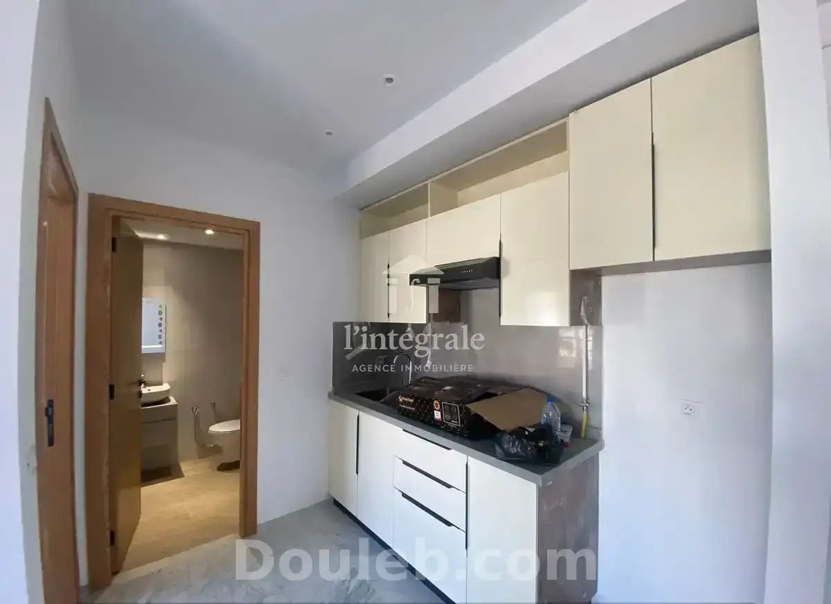 S1 de haut standing - Miniature 3