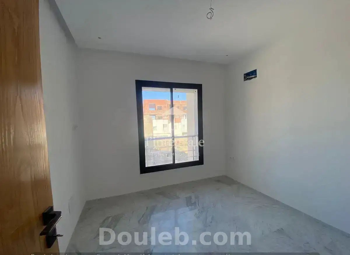 S1 de haut standing - Miniature 4