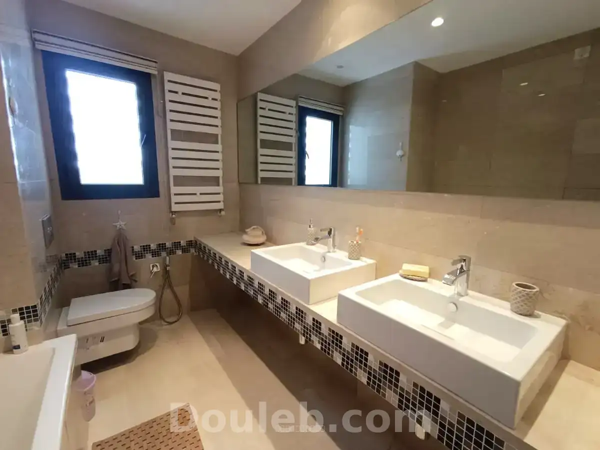 Un luxueux s3 au lac 2 - Miniature 3