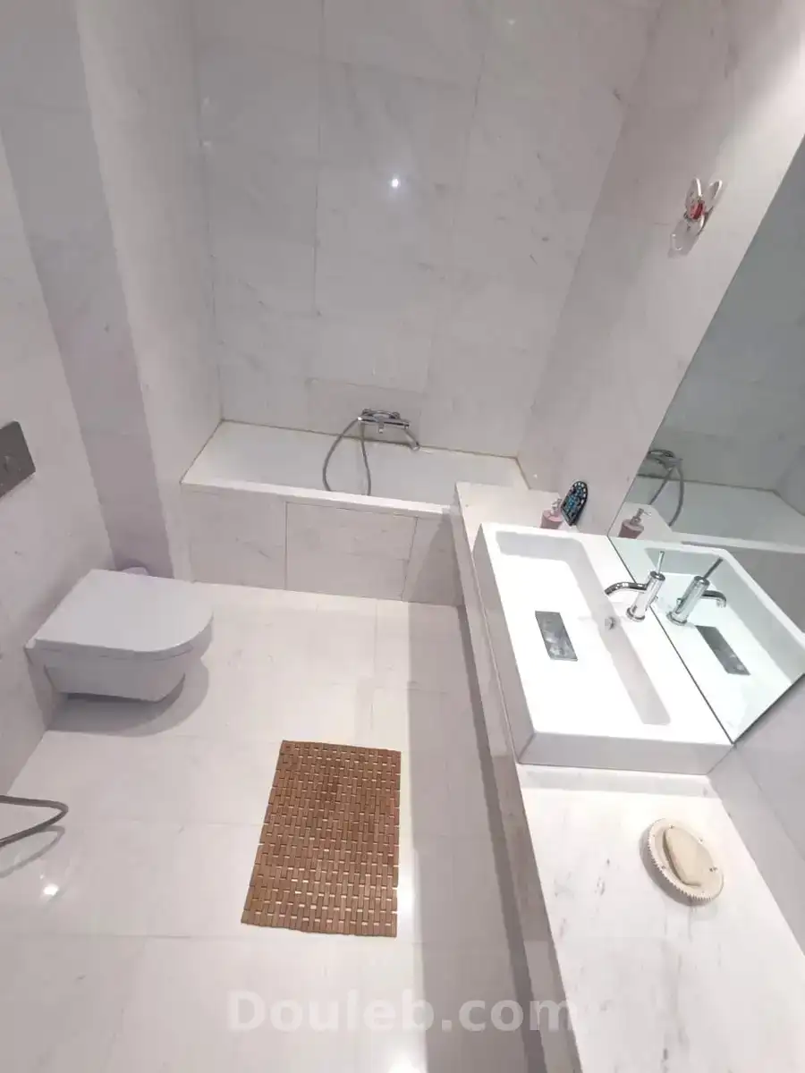 Un luxueux s3 au lac 2 - Miniature 4