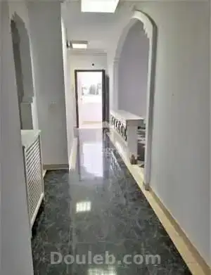 Etage de villa s4 à usage bureautique alain savary - Miniature 5