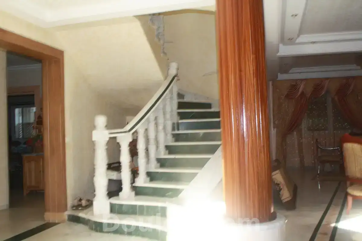 Gps villa deux niveaux tout en marbre - Miniature 3