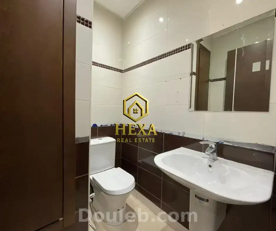 Appartement s5 au lac 2 à usage bureautique - Miniature 2