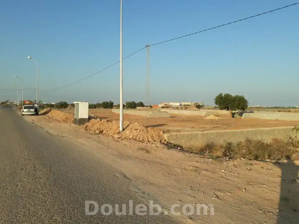 Terrain 928 m2 à rt gremda km11 rocade sfax - Miniature 2