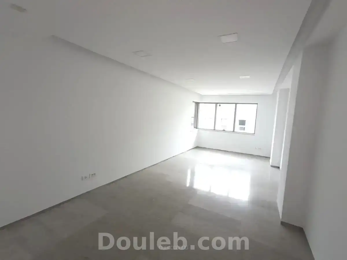 Un bureau a5 de 161m2 au lac 2 - Miniature 2