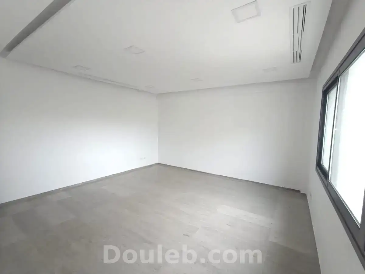 Un bureau a5 de 161m2 au lac 2 - Miniature 3