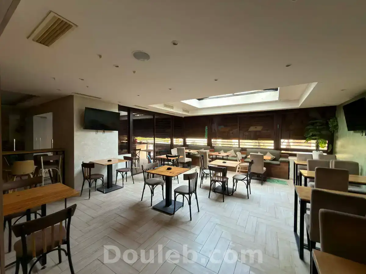 Pas de porte tout commerce à menzah 5 - Miniature 2