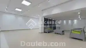 Un local de 80m2 au lac 2 - Miniature 2