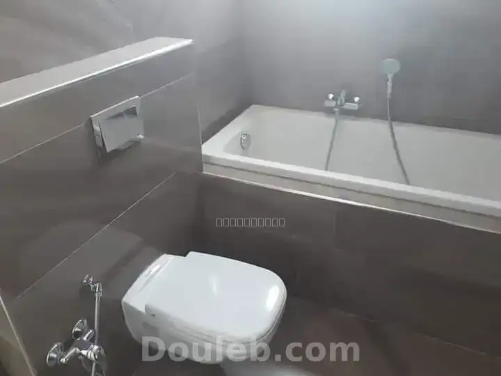 Apprt s2 hst meublé par nuitée 100dt - Miniature 3