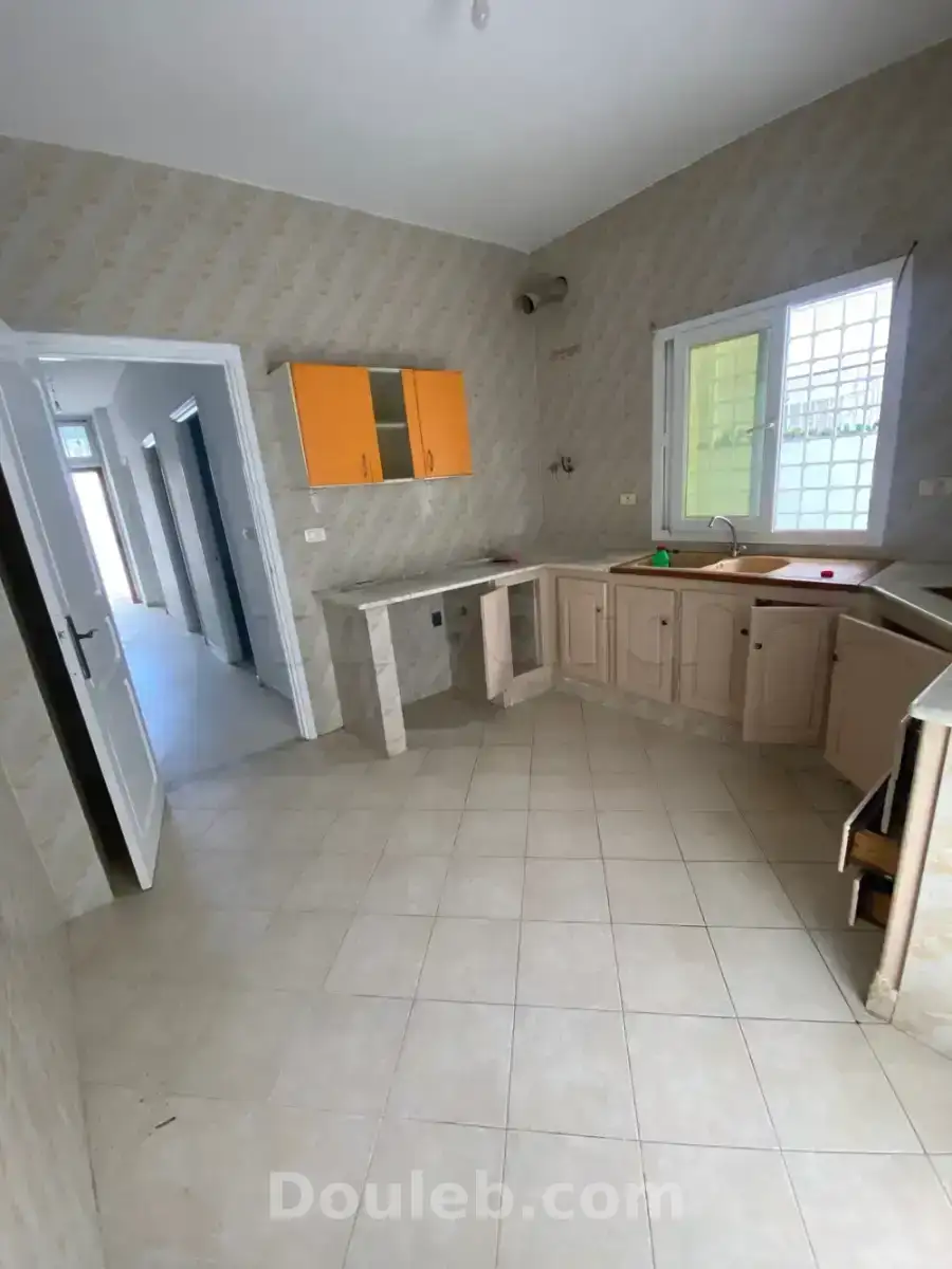 S plus 3 avec petit jardin et place de voiture - Miniature 4