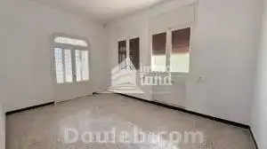 Villa de 598m2 terrain et 380m2 bti - Miniature 4