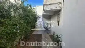 Triplex de 300m2 menzah 9c - Miniature 2