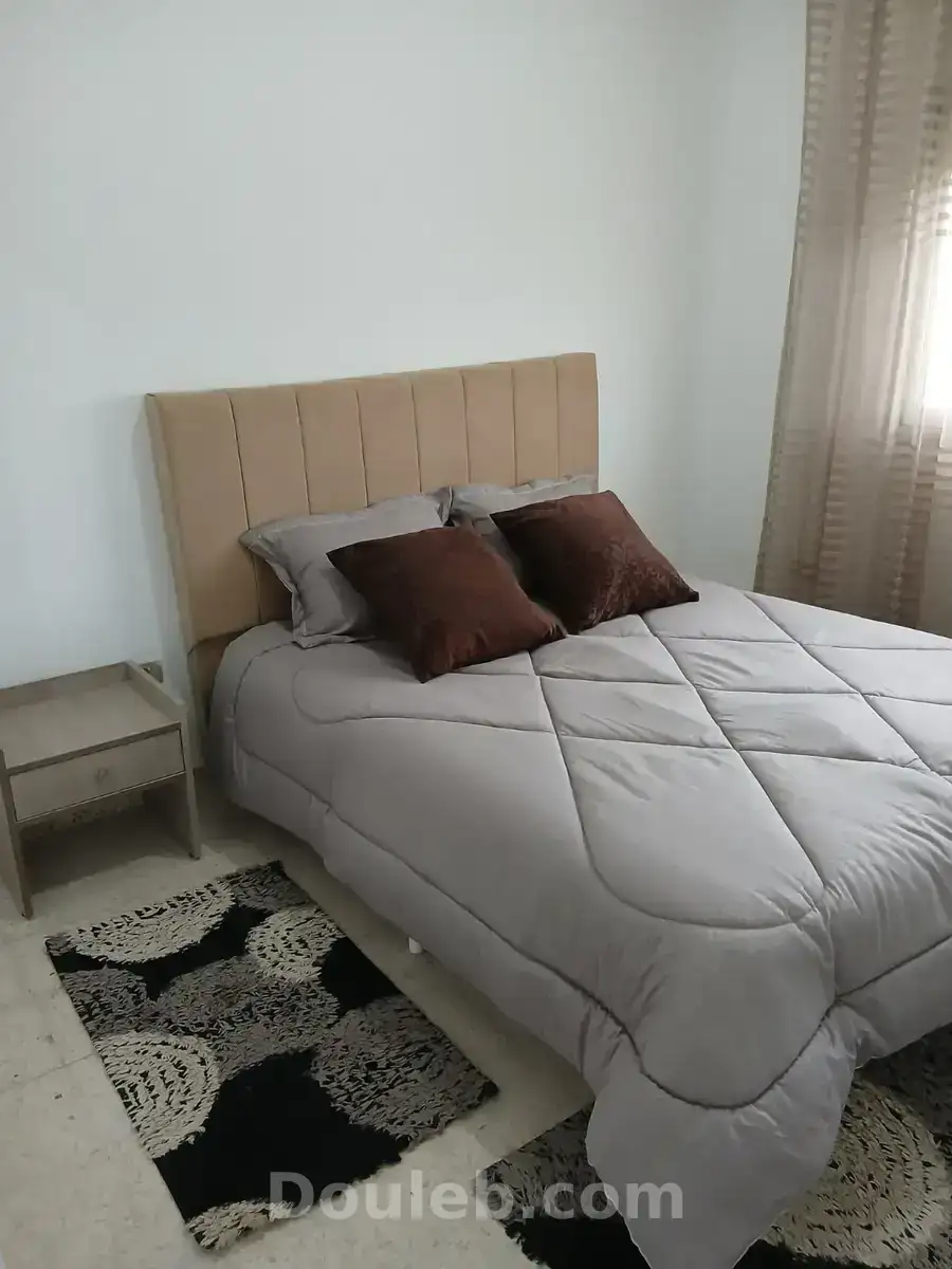 S1 meublé ennasr près marché - Miniature 5