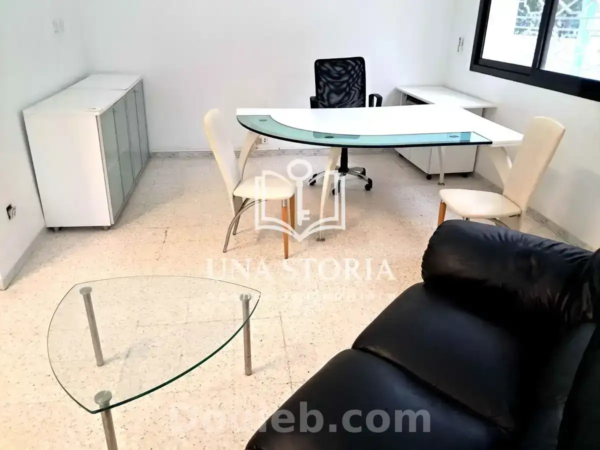 Local bureautique h plus 4 à centre urbain nord - Miniature 3