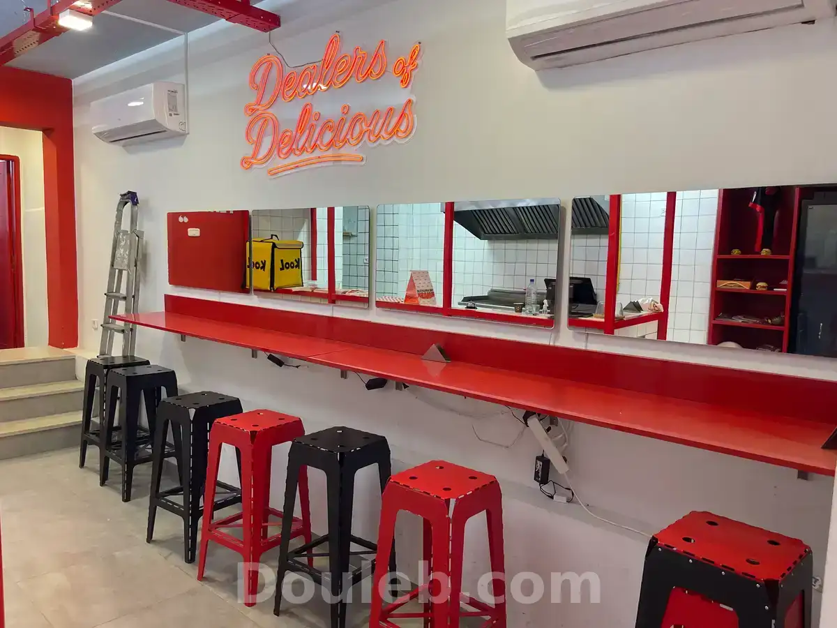 Local tout commerce - Photo 1